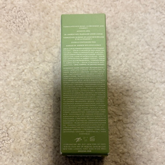 Origins Mega-Mushroom Serum in Green Packaging - Picture 2 of 2